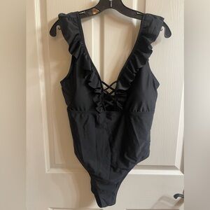 NWOT SHEIN SWIMSUIT